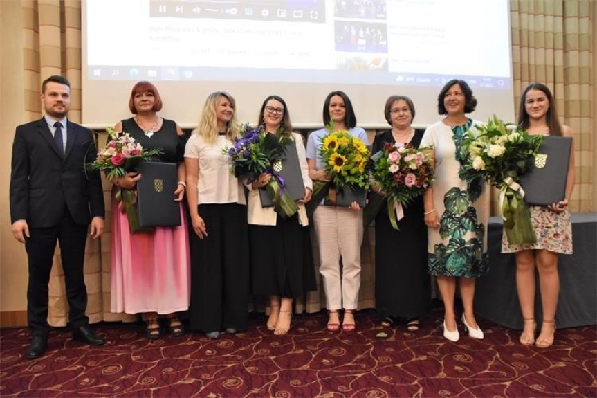 Održana svečana dodjela Državne nagrade za humanitarni rad i Državne nagrade za volontiranje za 2021. godinu - Slika 1